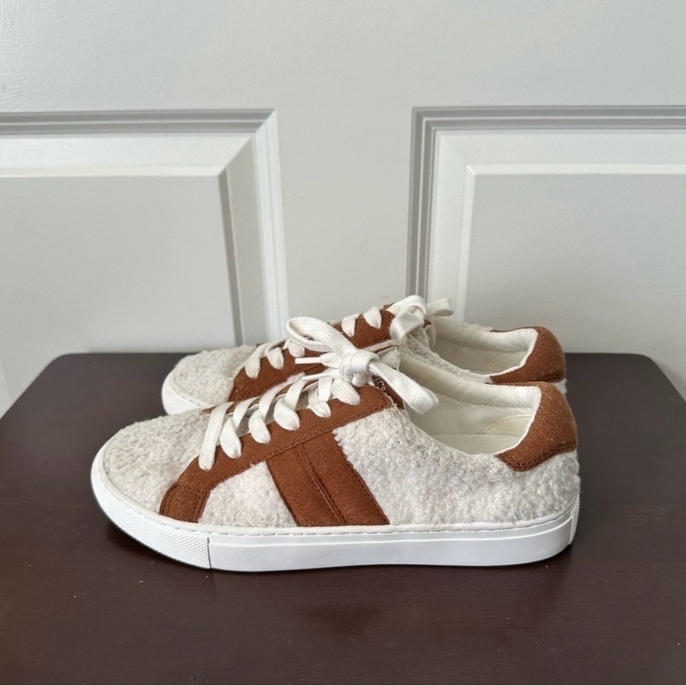 J. Crew Striped White Sherpa Road Trip Sneakers Womens Size 7.5